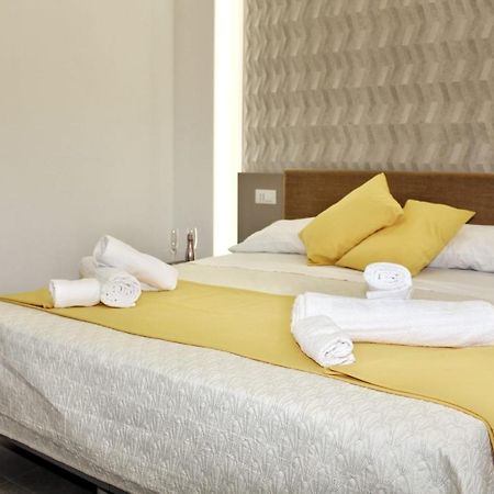 Hotel Rosshouse Sorrento Esterno foto